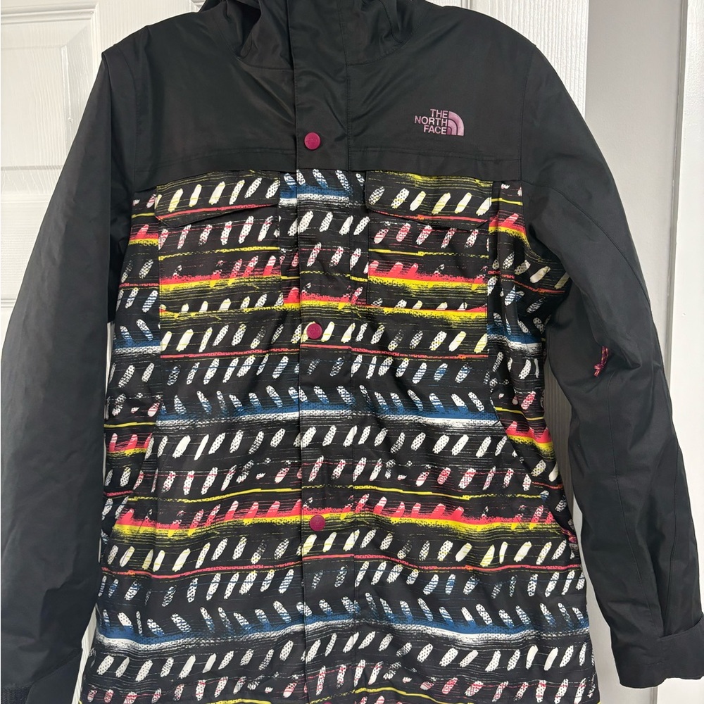 The North Face Women's Black Multicolor Ski Jacket